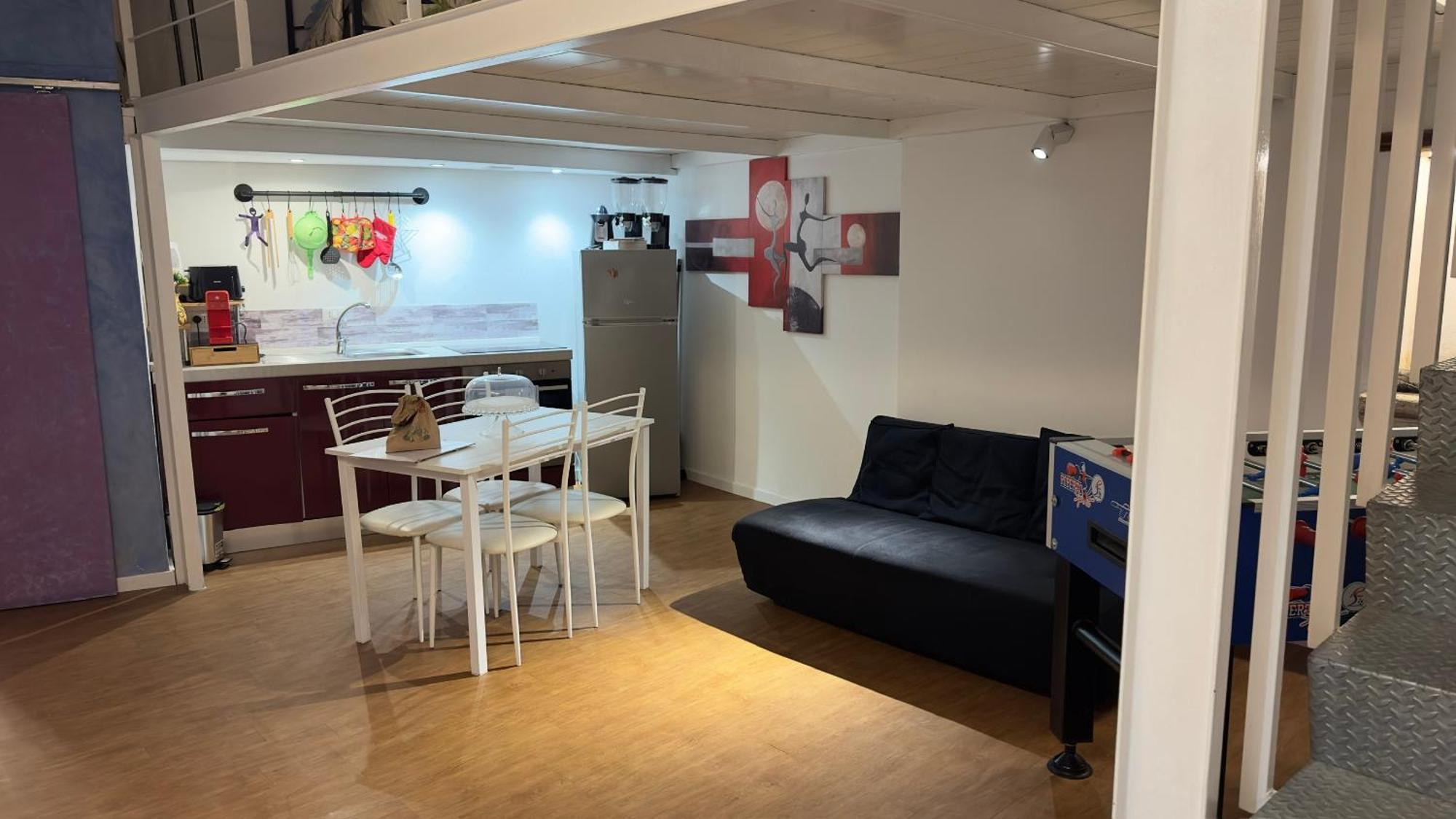 Small Mezzanine Apartment Colosseo Roma Eksteriør bilde
